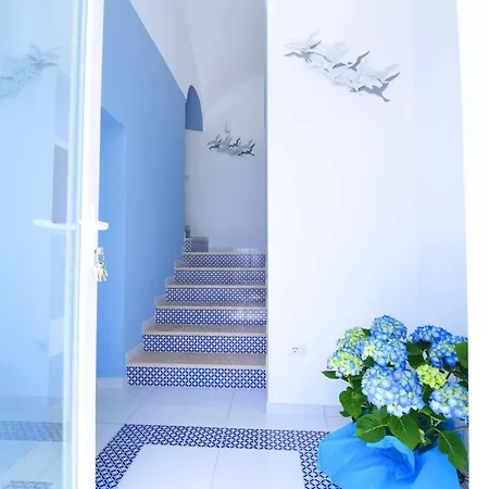 Oda ve Kahvaltı Blue View Luxury Furore