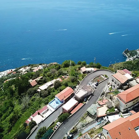 Blue View Luxury 3* Furore