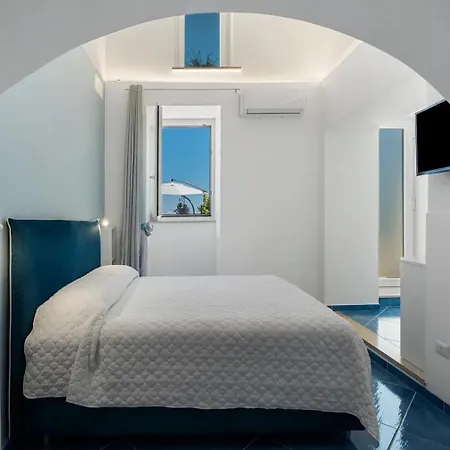 Blue View Luxury Oda ve Kahvaltı Furore