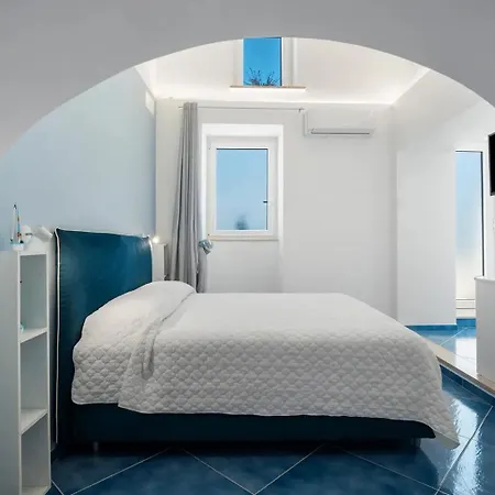 Blue View Luxury 3*