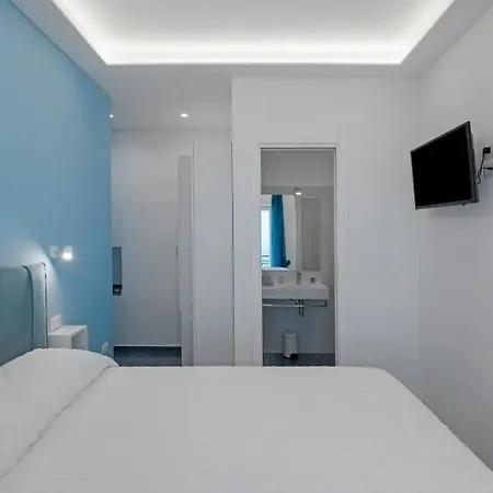 Blue View Luxury Oda ve Kahvaltı 3*