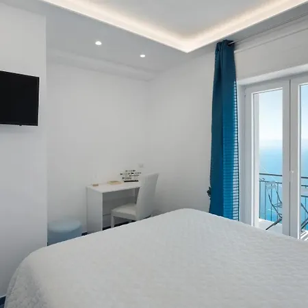 Blue View Luxury Oda ve Kahvaltı
