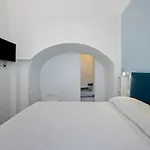 Blue View Luxury Bed & Breakfast 3*